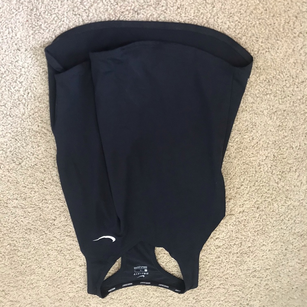nike tank top size: medium